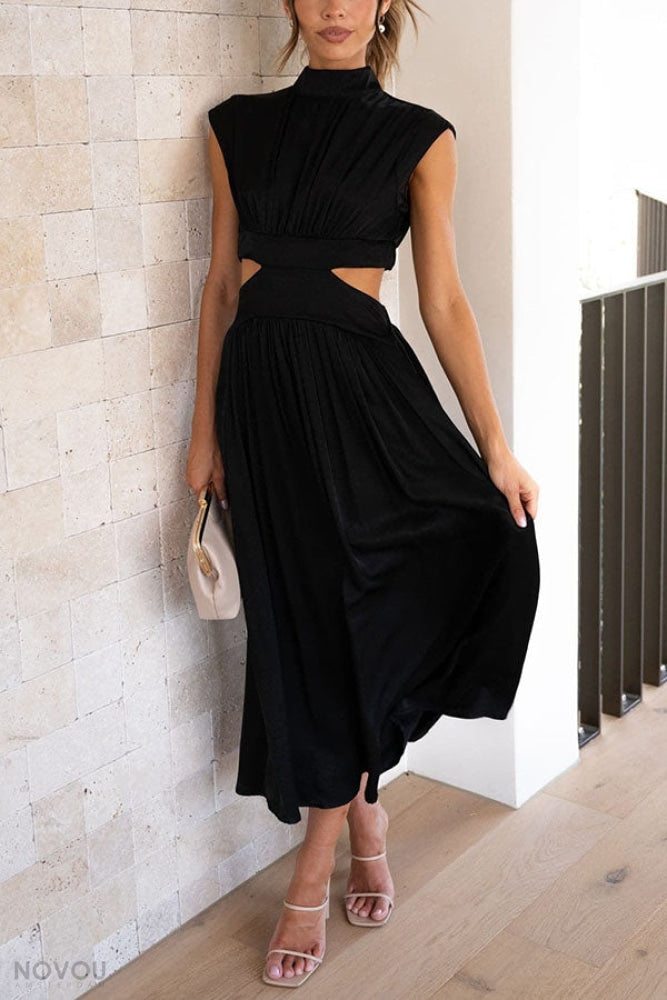 Midi dress with a neckline