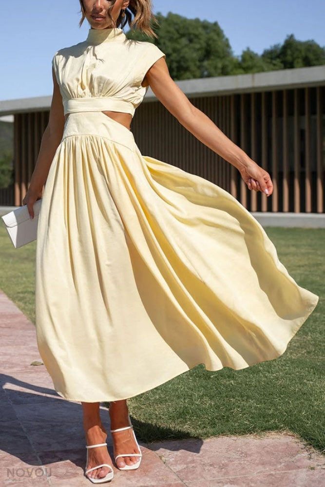 Midi dress with a neckline