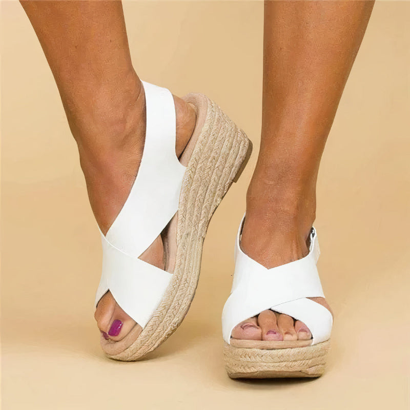 Valenzora | Comfortable wedge sandals for summer