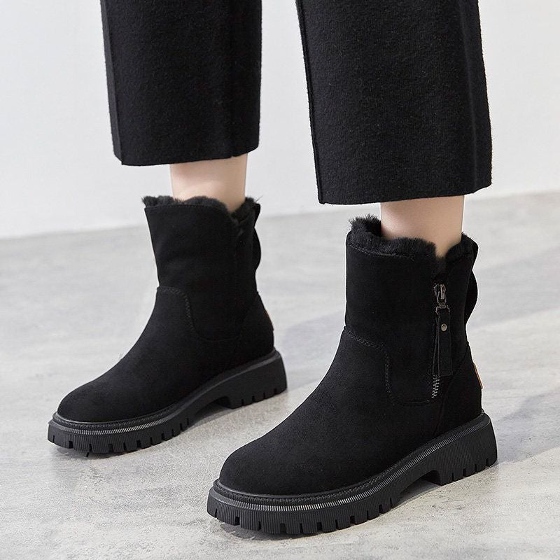 Valenzora | Modern ankle boots with soft fleece lining