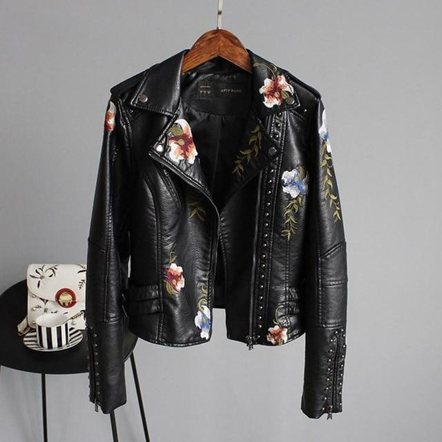 Valenzora | Leather jacket with floral embroidery