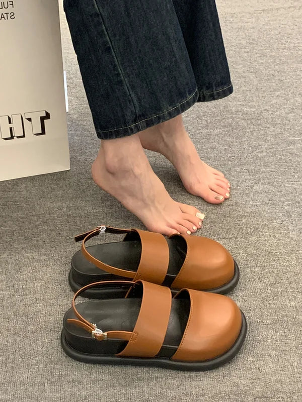 Sandalen mit geteilter Zehe