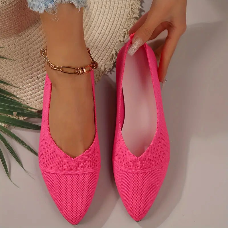 Valenzora | Breathable, knitted, flat slippers with a soft sole