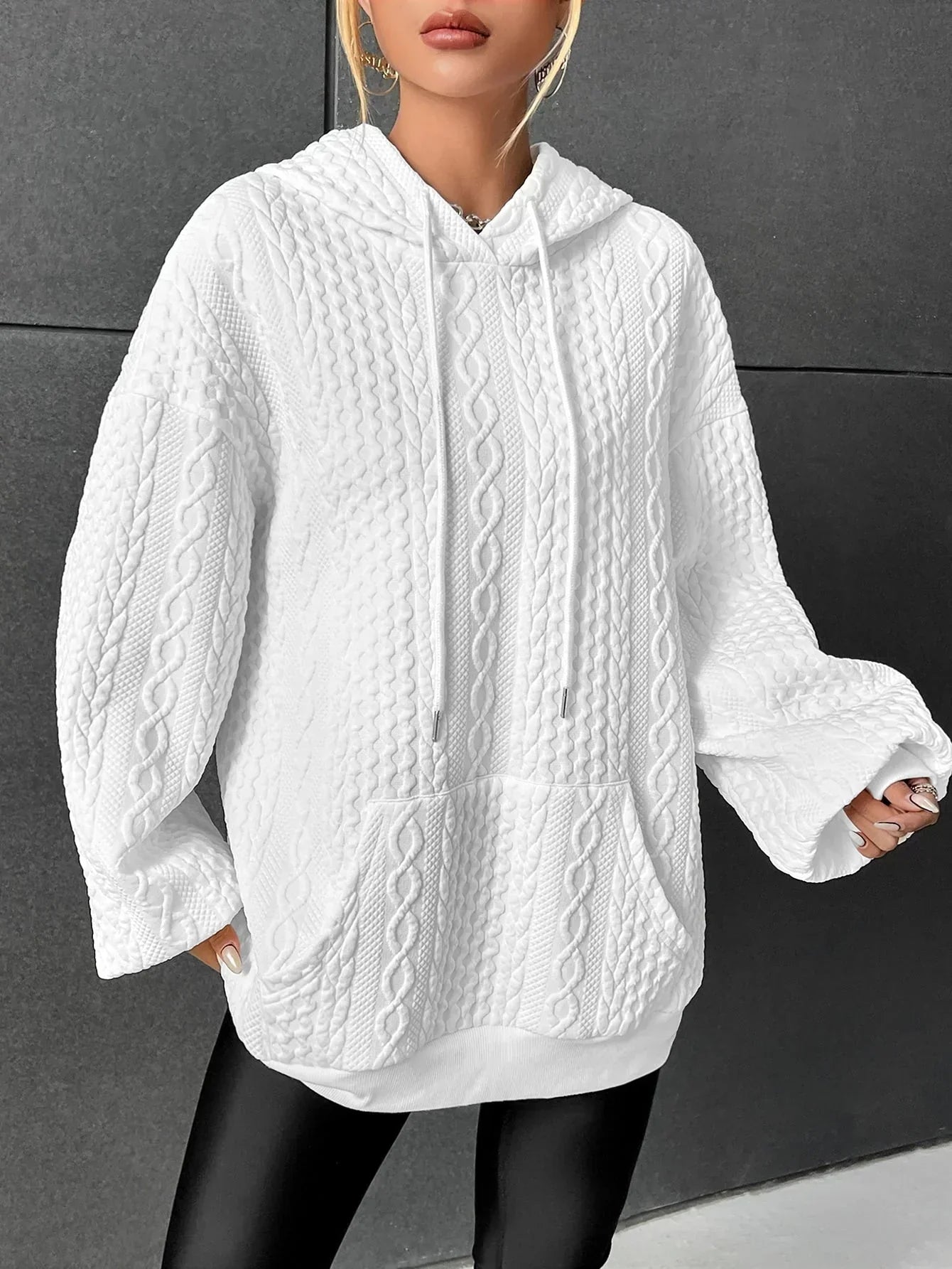 Valenzora | Stylish hoodies for everyday life and leisure