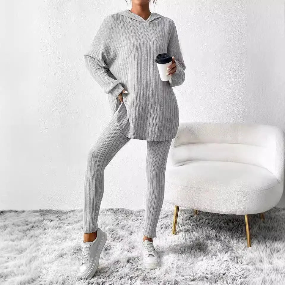 Valenzora | Women's long-sleeved set with a wide-cut hooded top in a solid color stripe