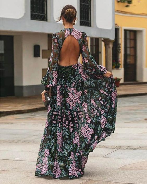 Valenzora | Vintage Floral Backless Maxi Dress