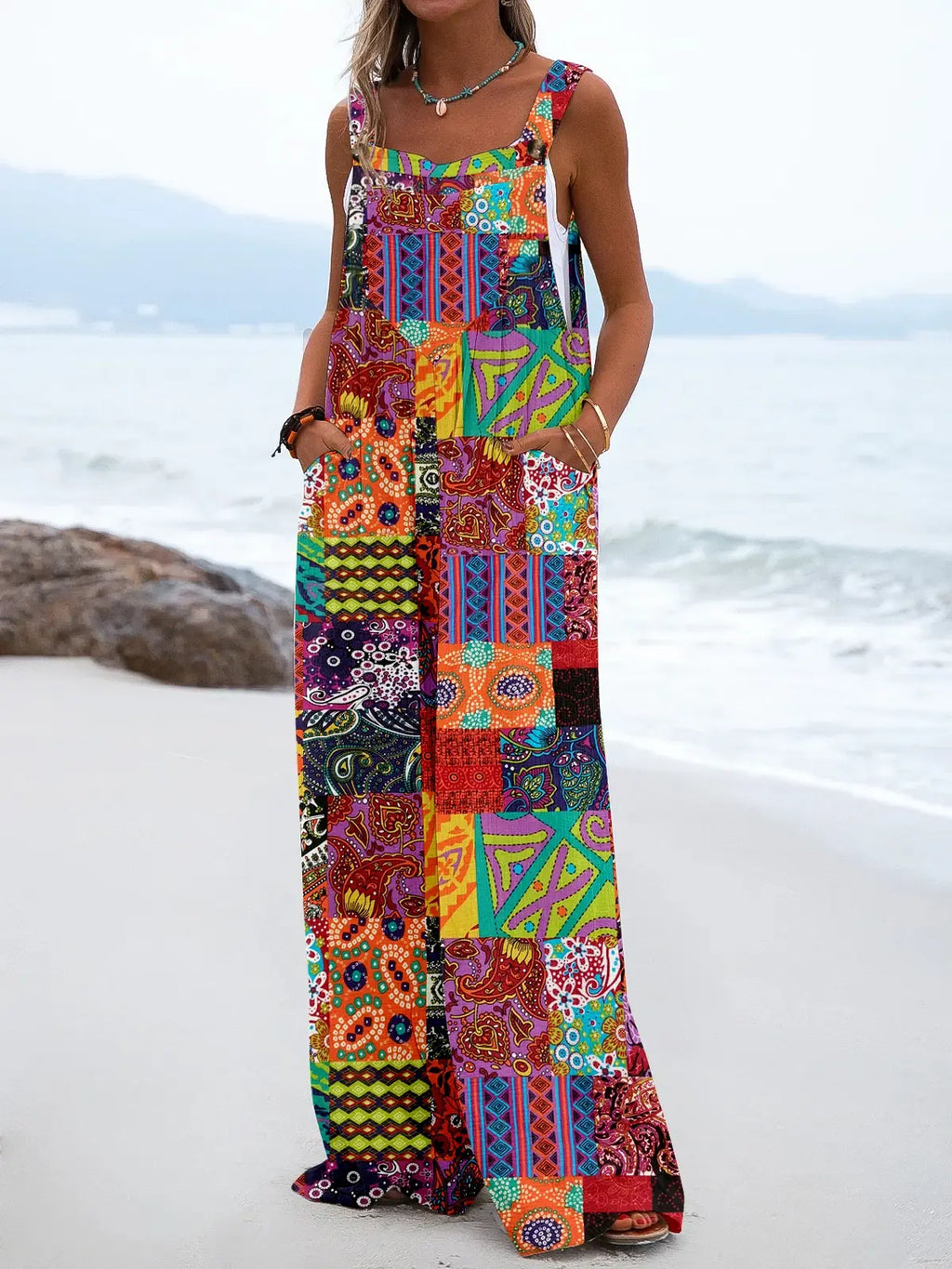 Valenzora | Patchwork Bib