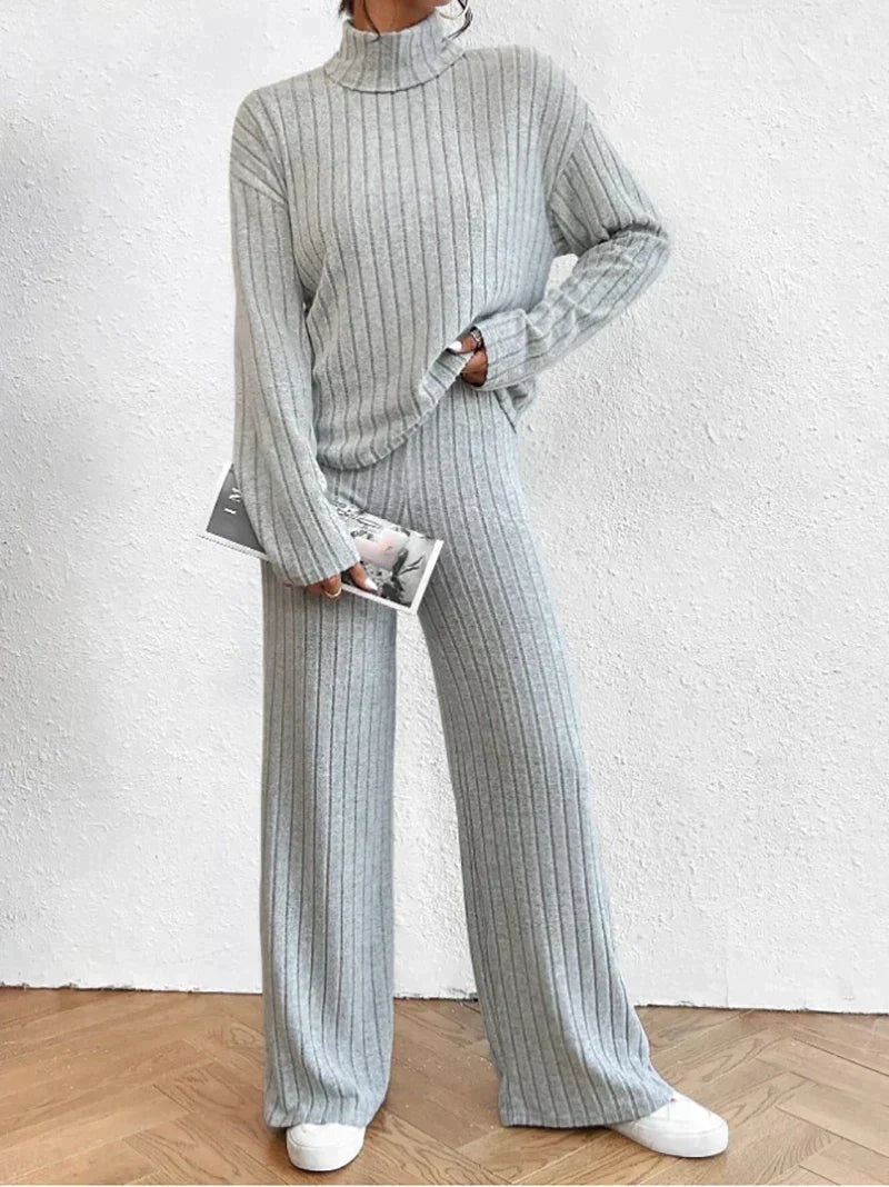Knitted sweater and pants set