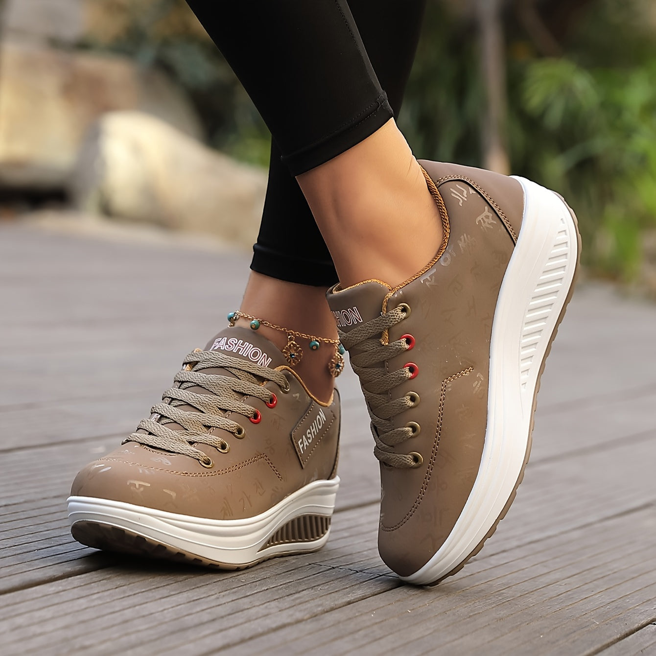 Stylische Damen-Sneaker