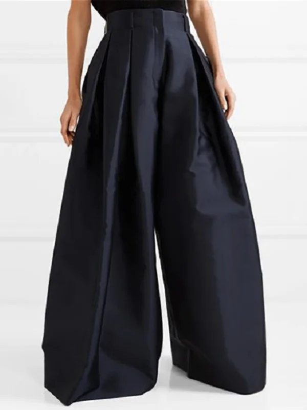 Valenzora | Loose-fitting trousers with a high waist, wide leg and pleated pockets