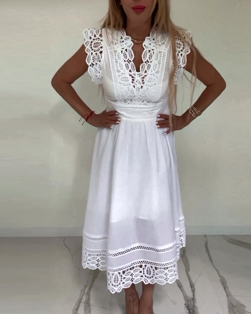 Valenzora | Elegant sleeveless dress in solid color lace with a V-neck
