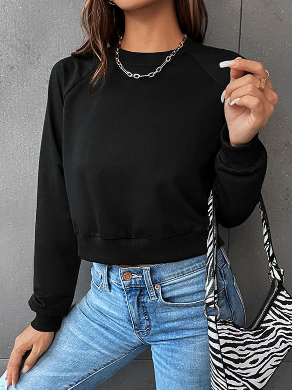 Valenzora | Stylish Winter Streetwear Short Sweater for Women