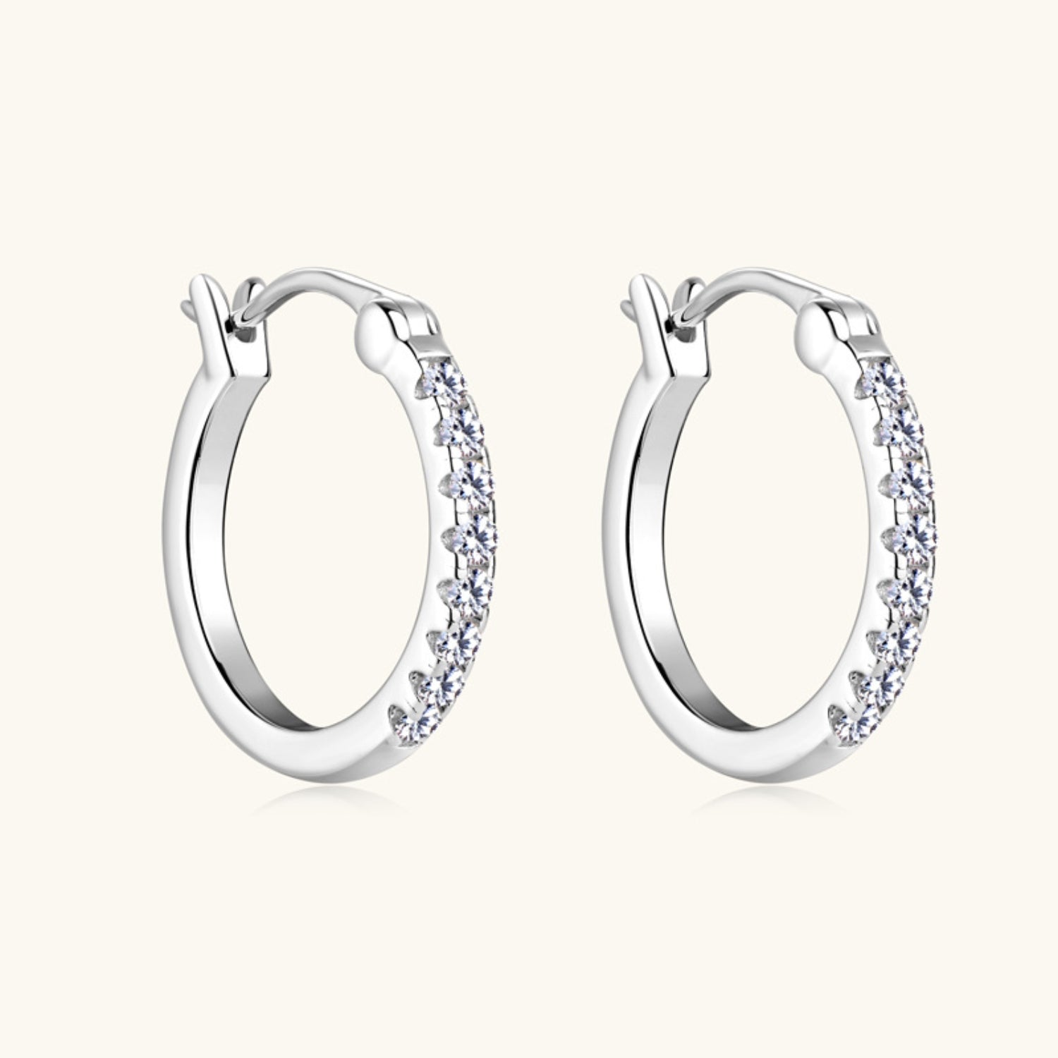 Valenzora | 925 Sterling Silver Moissanite Huggie Earrings
