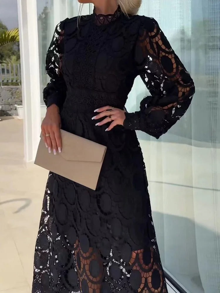 Valenzora | Elegant lace dress for special occasions