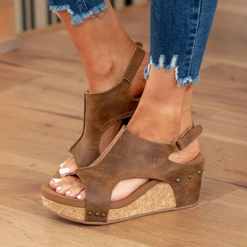 Valenzora | Comfortable leather sandals for summer