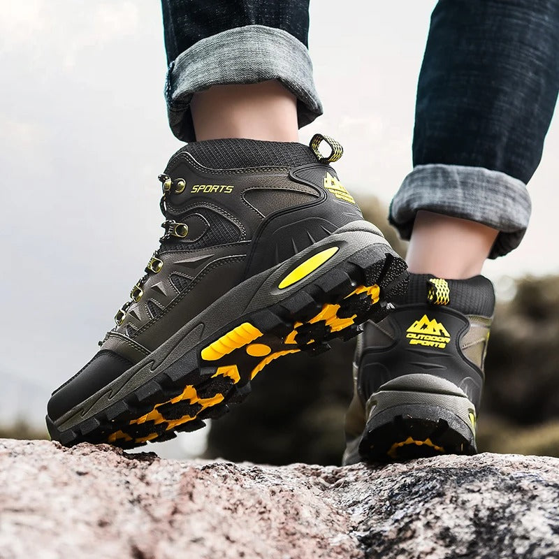Valenzora | Comfortable non-slip hiking ankle boots