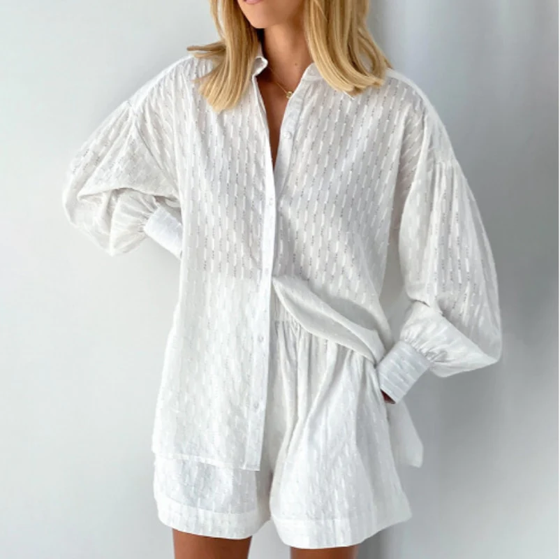 Patterned duo: A matching set in tandem