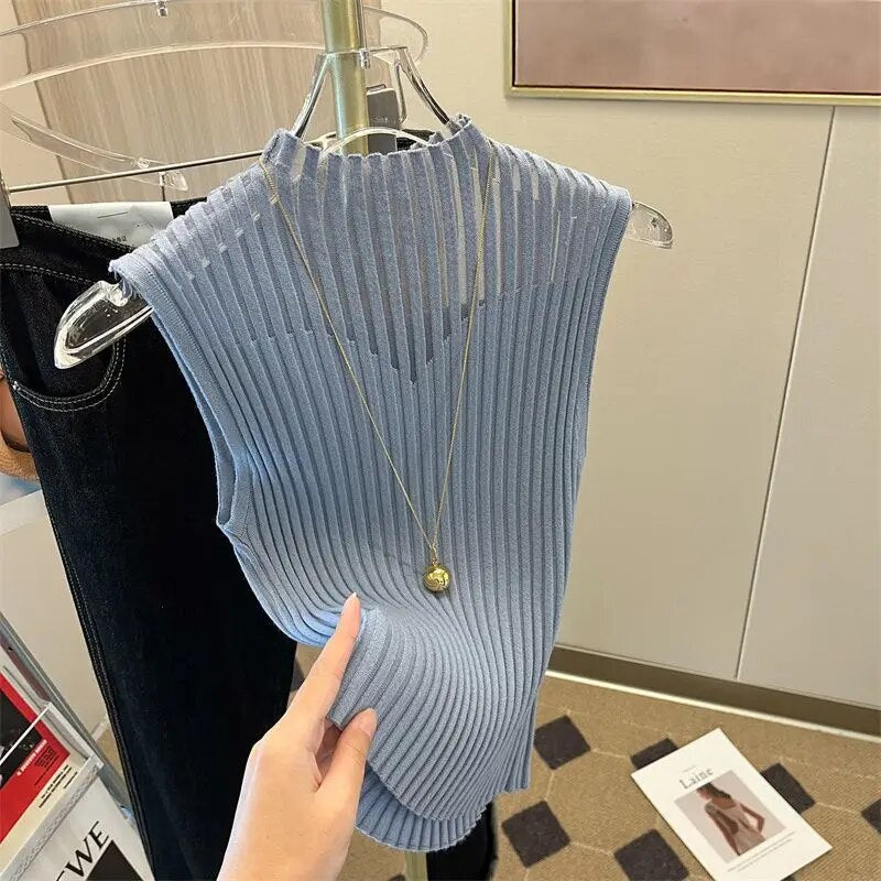 Valenzora - Tank with high collar