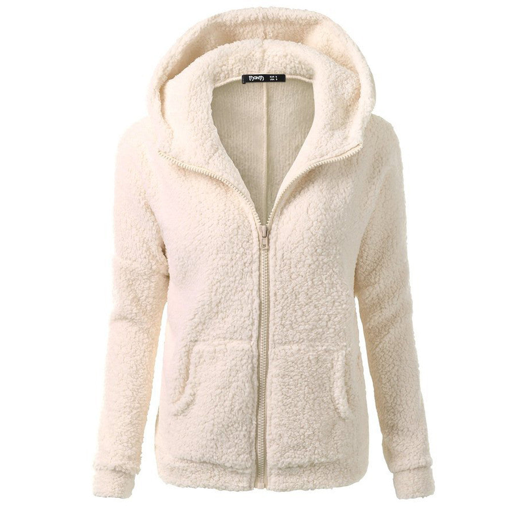 Valenzora | Glamour and a cozy hoodie