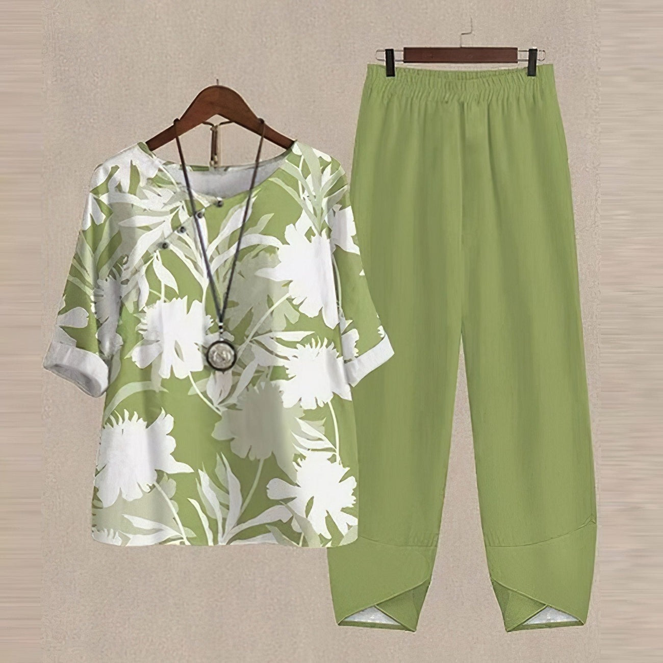 Valenzora | Elegantes zweiteiliges Set mit Schmetterlingsprint für Damen