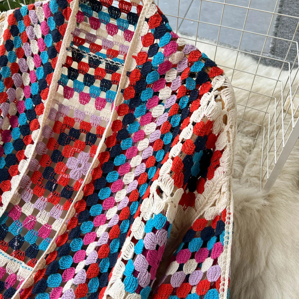 Valenzora | Gehäkelte lange Granny Square Strickjacke