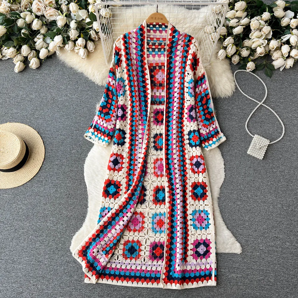 Valenzora | Gehäkelte lange Granny Square Strickjacke
