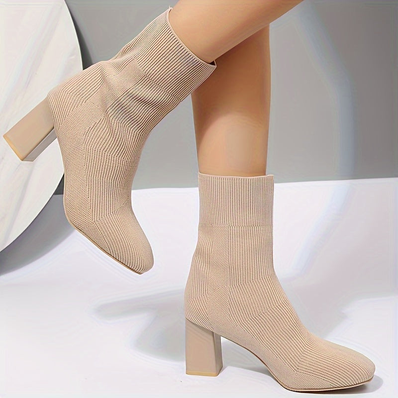 Valenzora | Knitted boots with mid-height shaft and block heel