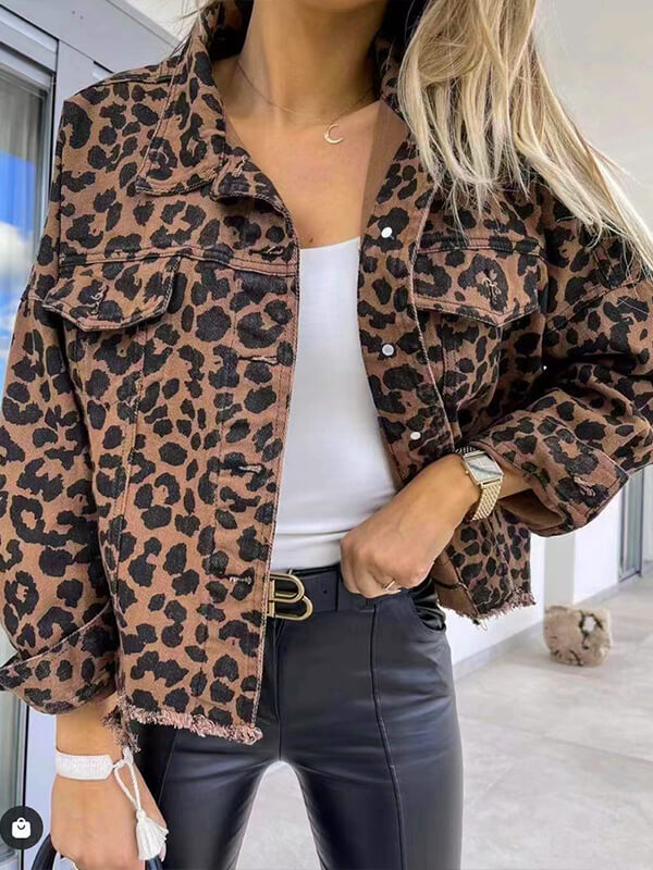 Valenzora – Jeansjacke mit Leopardenmuster und langen Ärmeln