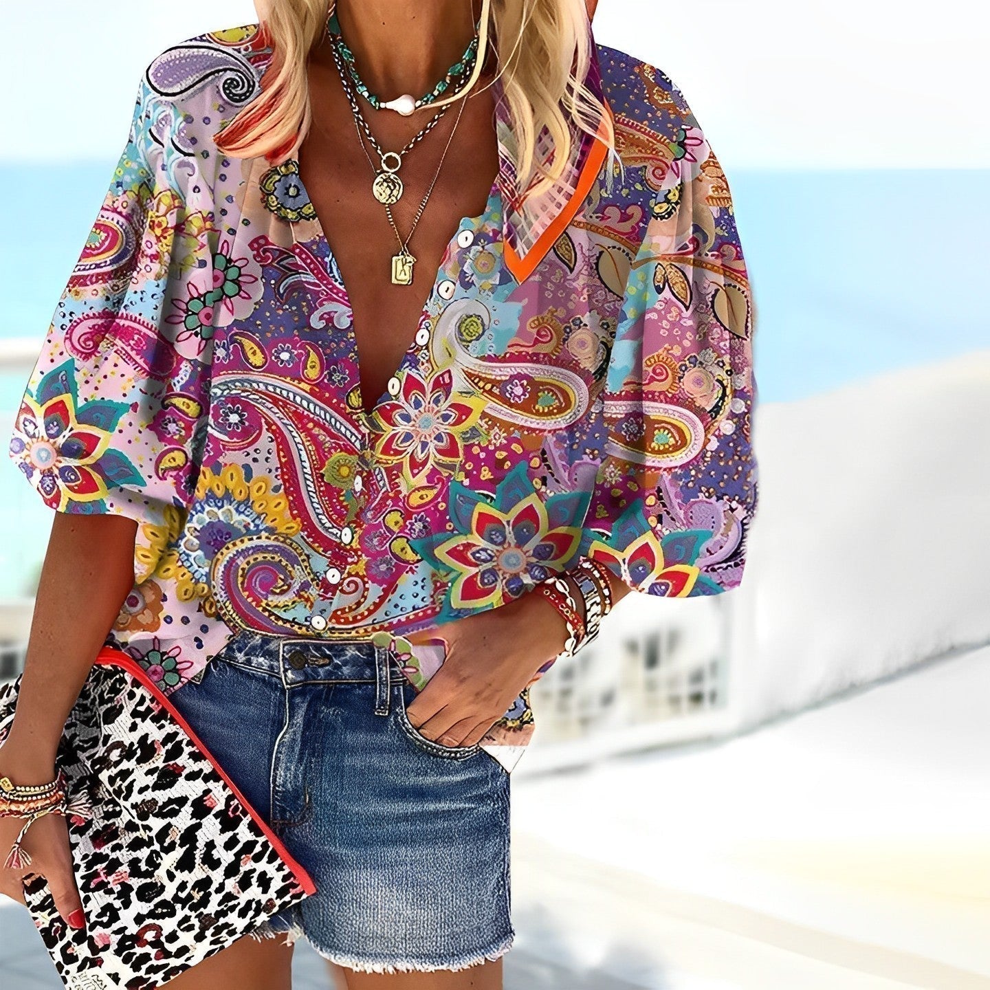 Valenzora | T-shirt with mandala print