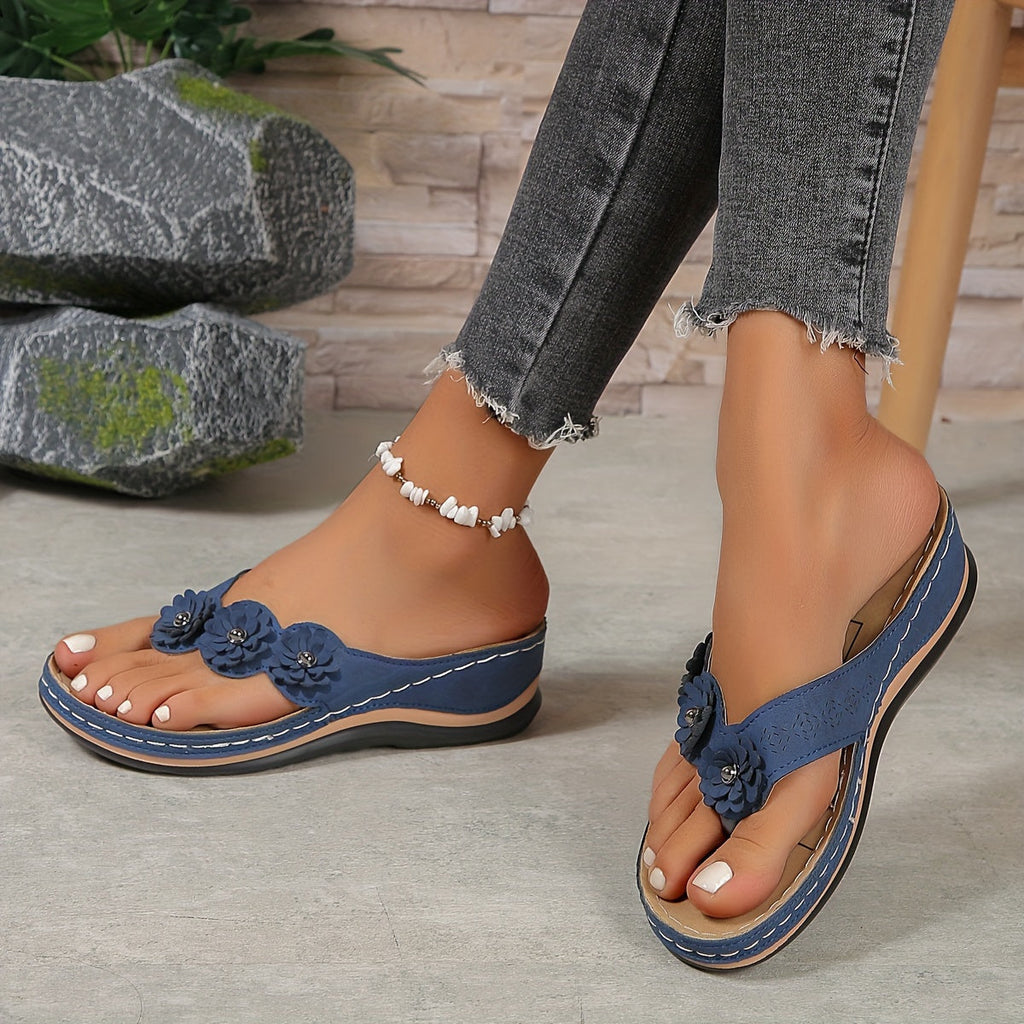 Valenzora | Beautiful flip-flop sandals for women