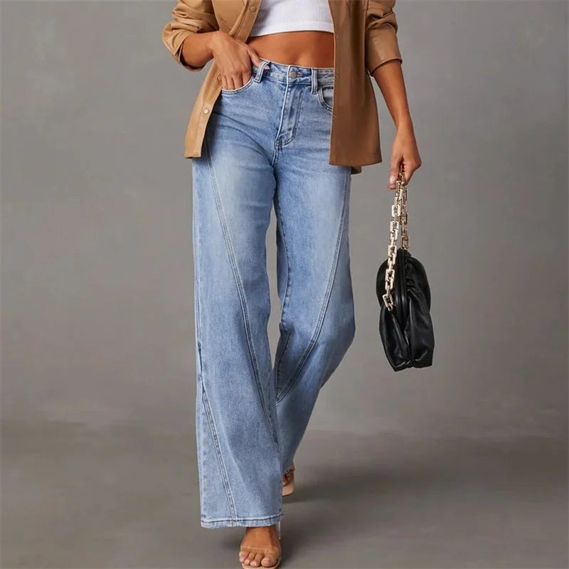 Elegante Schlagjeans