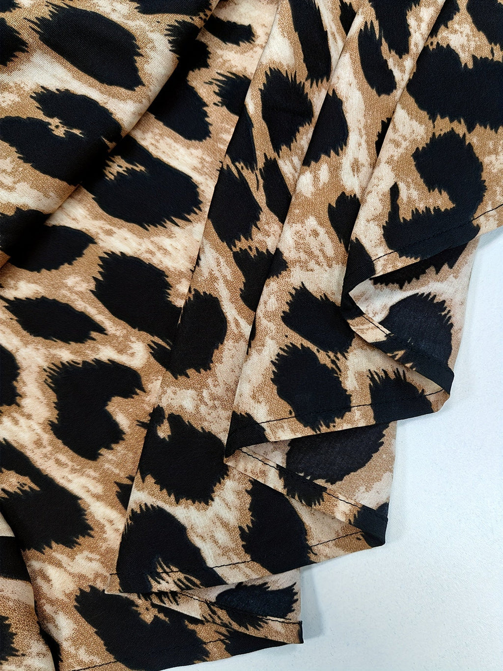 Valenzora | Casual leopard print shirt dress with long sleeves