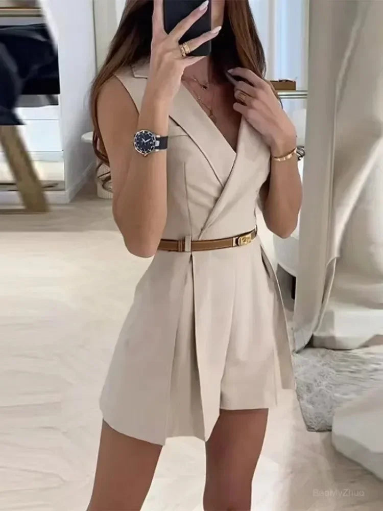 Short, elegant jumpsuit