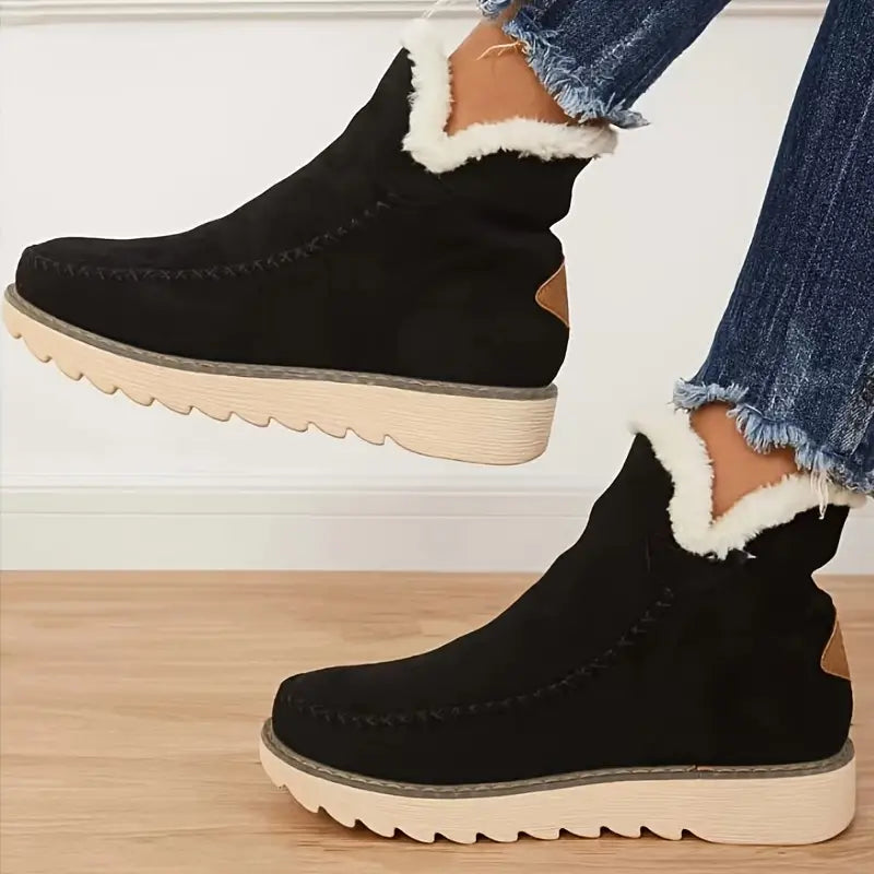 Women's boots made of plush sheepskin