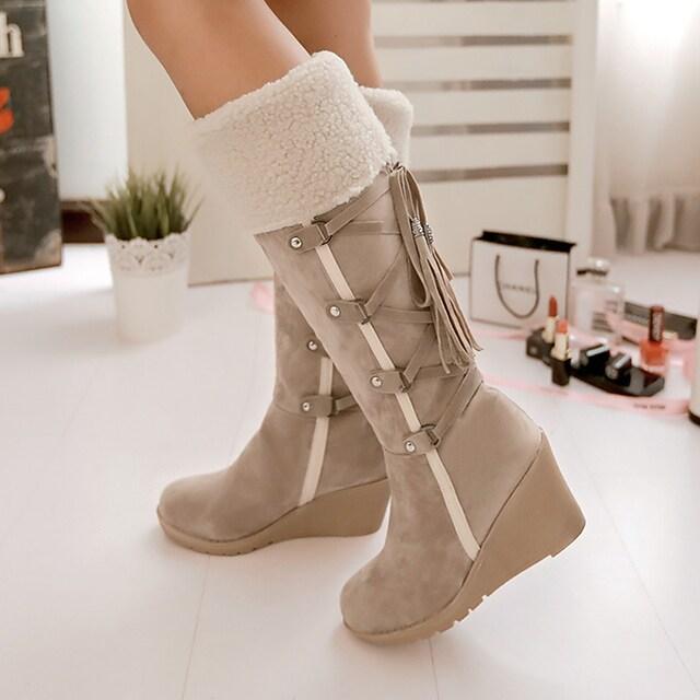 Valenzora - Stylish women's high snow boots with lace-up design