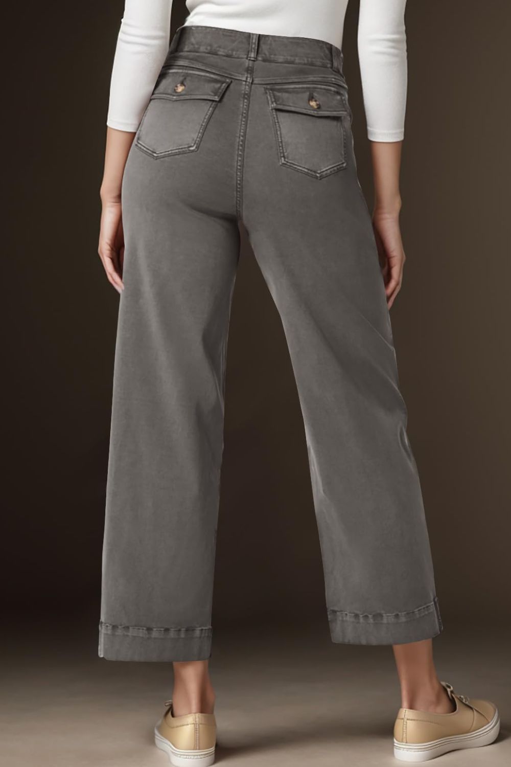 Valenzora | High-waisted jeans with pockets: Classic, stylish and versatile