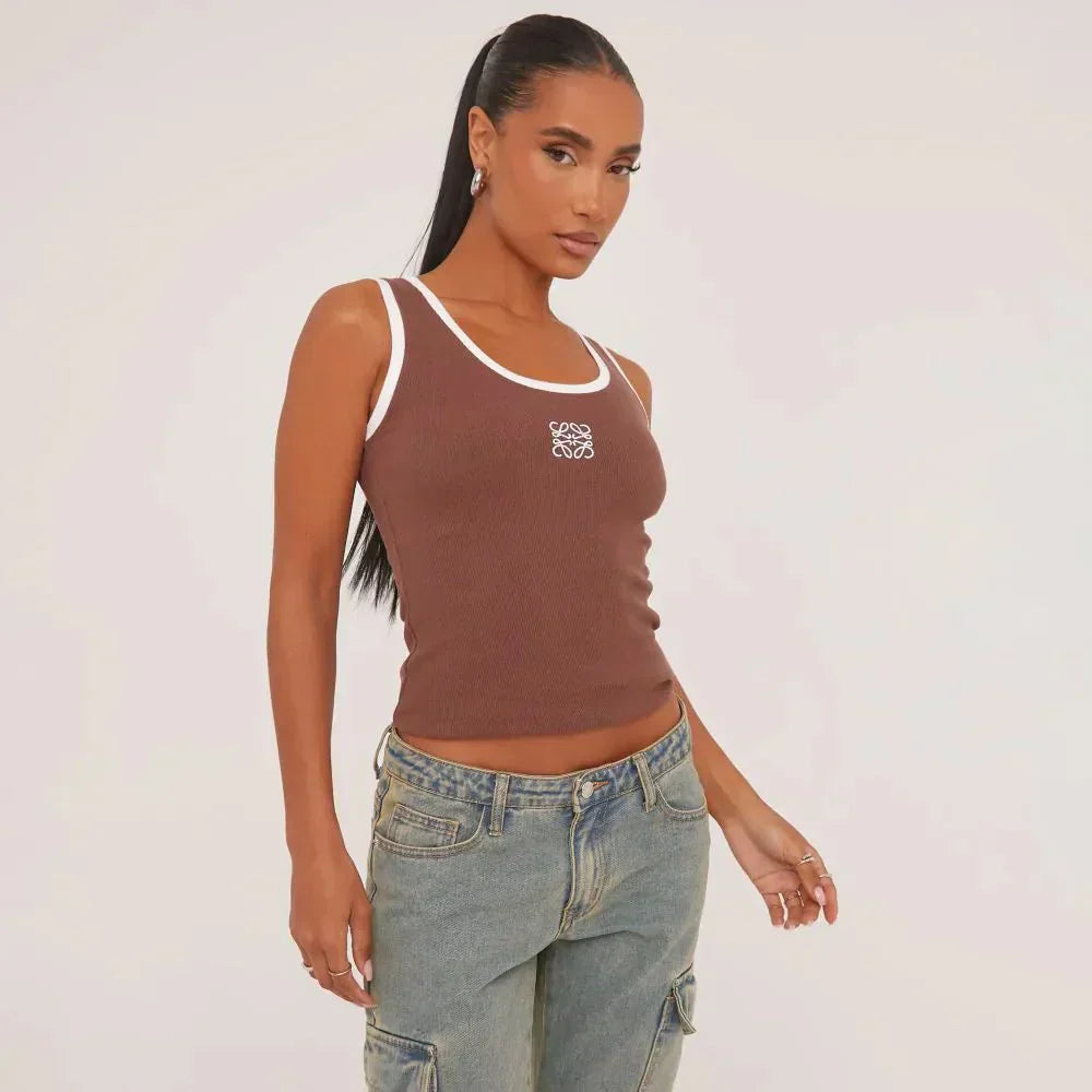 Valenzora | Geripptes Tanktop mit zarter Stickerei