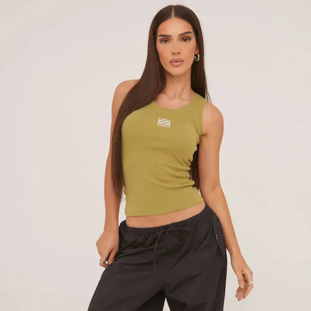 Valenzora | Geripptes Tanktop mit zarter Stickerei