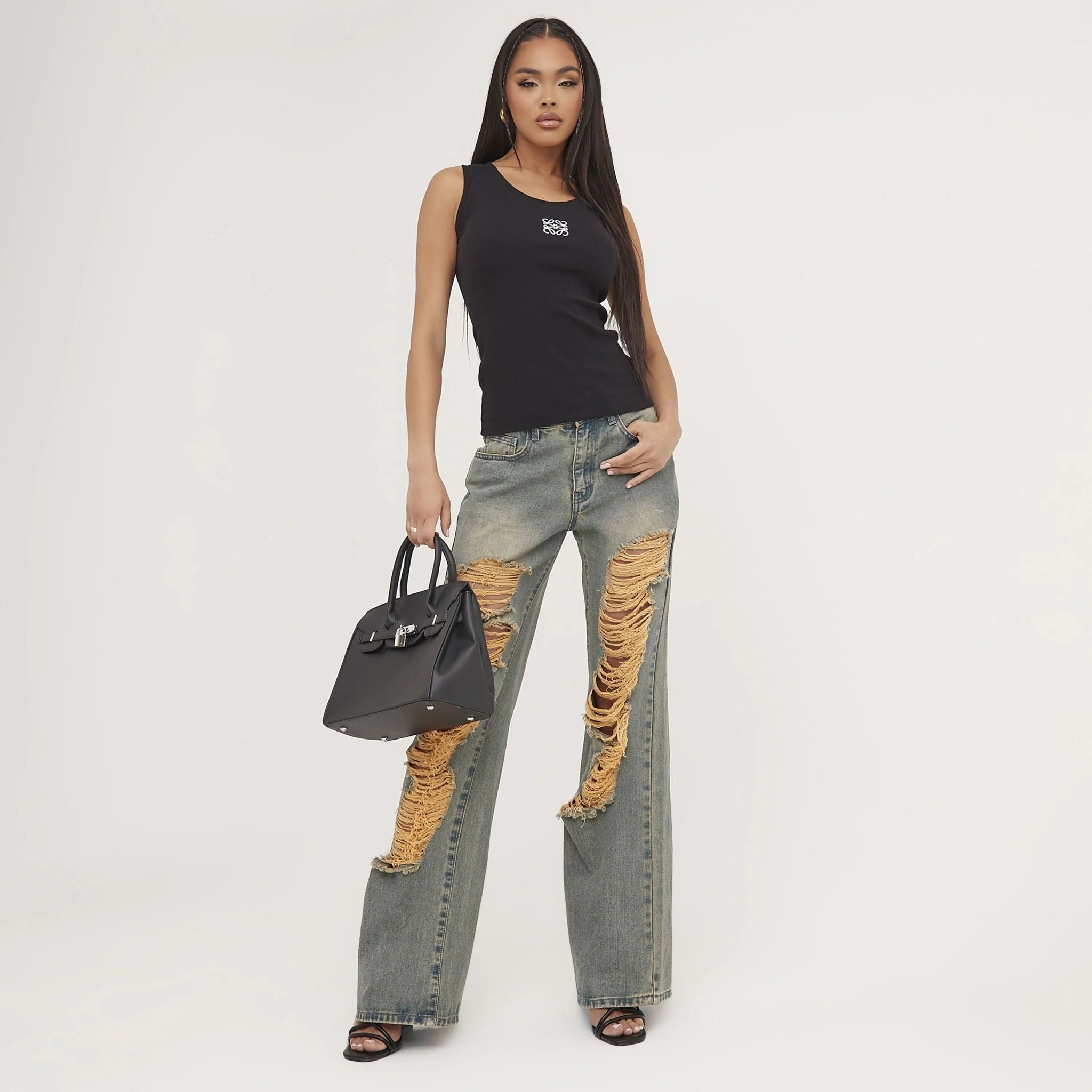 Valenzora | Geripptes Tanktop mit zarter Stickerei