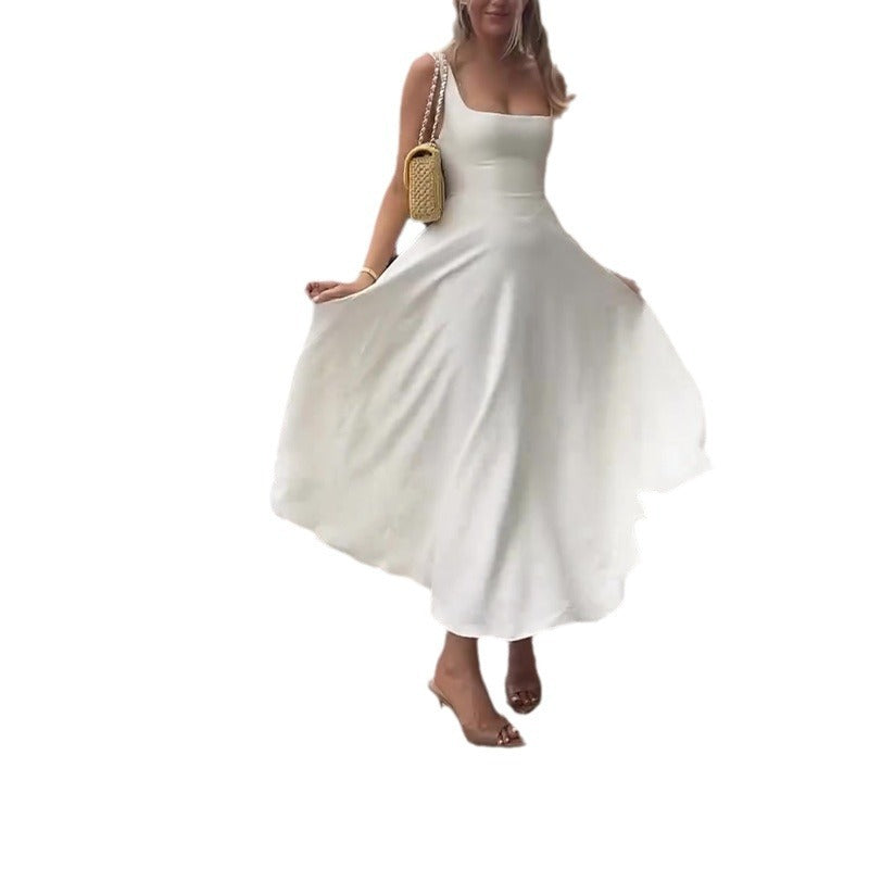 Valenzora | Strappy dress with square neckline