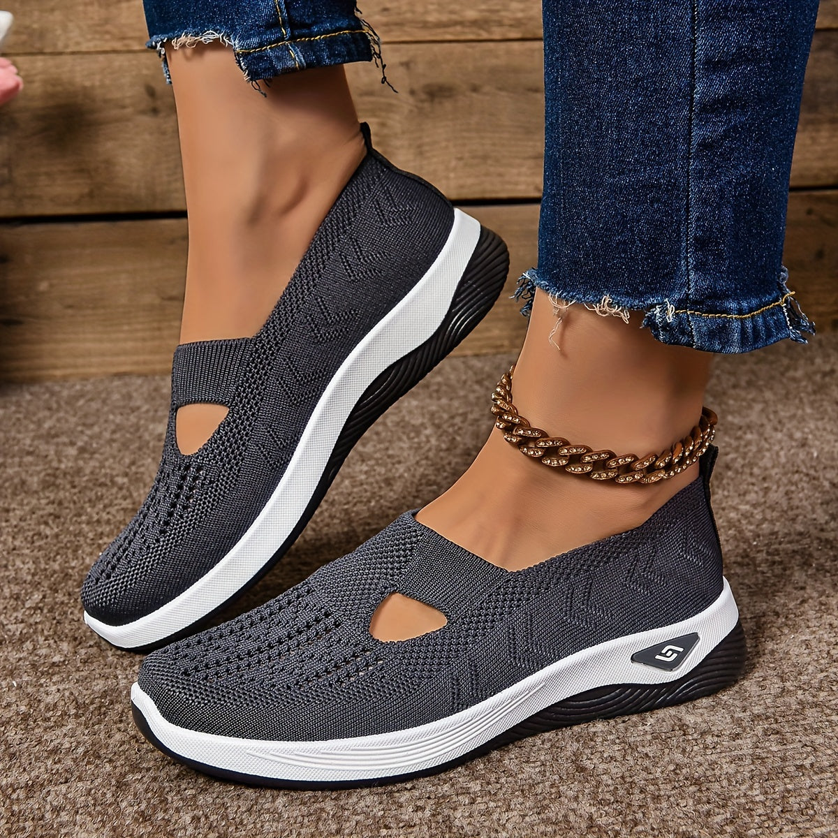 Valenzora | Breathable Orthopedic Slip-On Sneakers for Women