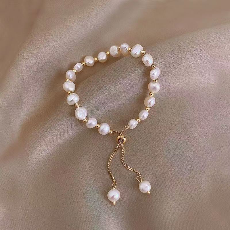 Valenzora | Adjustable beaded bracelet