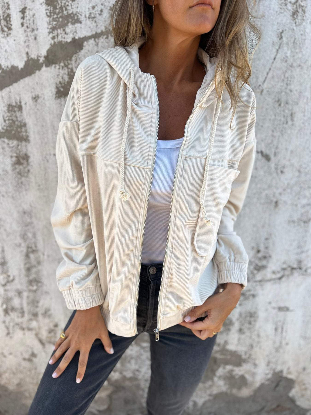 Valenzora | Stilvolle Cordjacke mit Reißverschluss