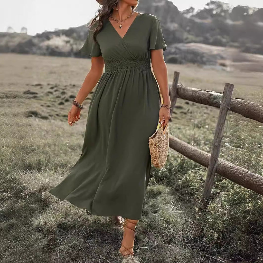 Valenzora | Elegant short-sleeved dress with choir collar