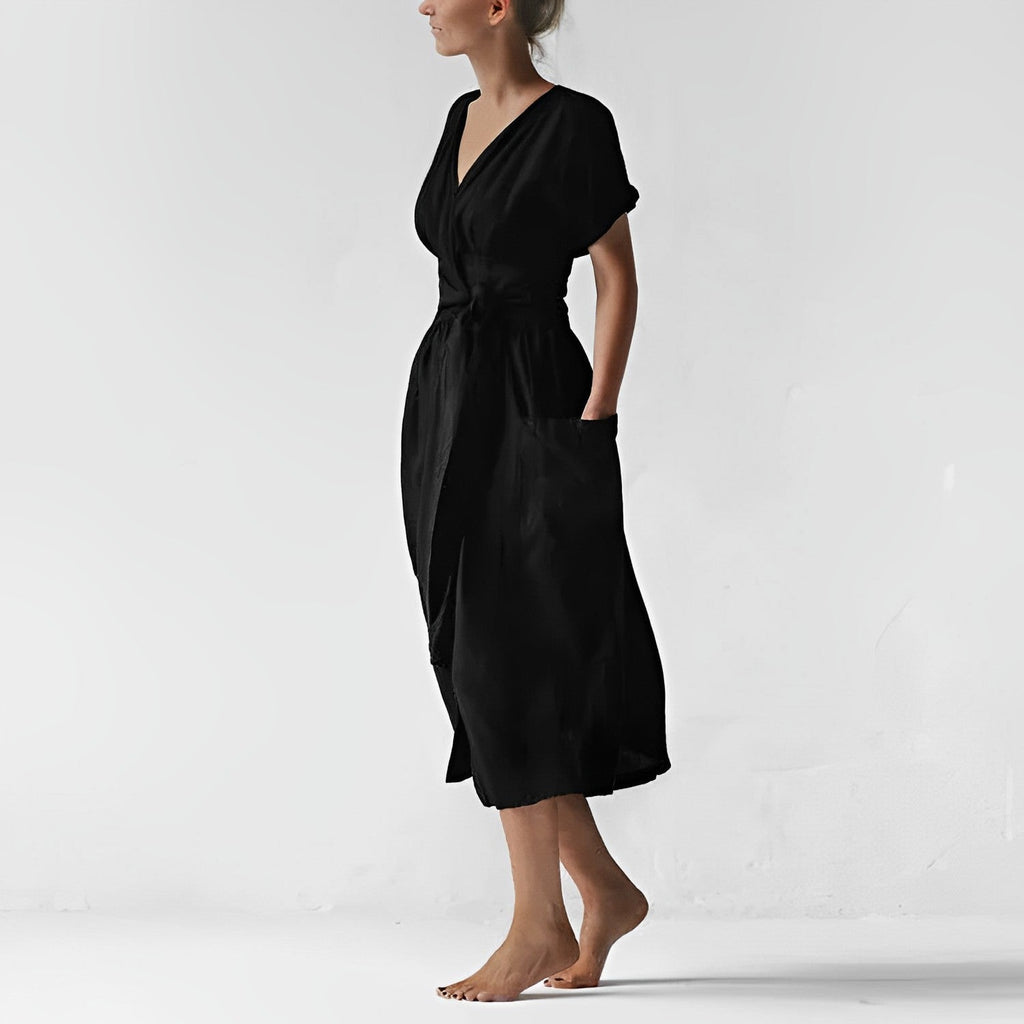 Valenzora - Knit dress with lacing and pockets