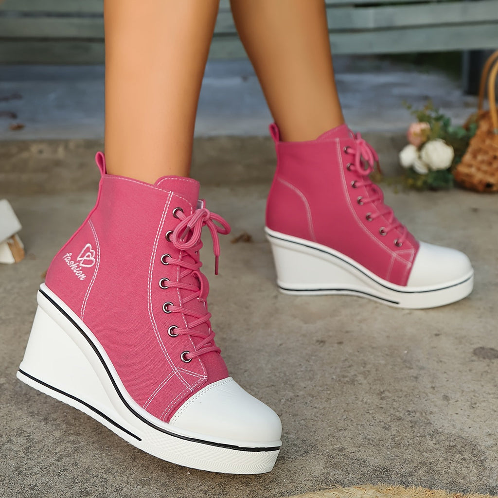 Valenzora | Simple canvas ankle boots with love motif