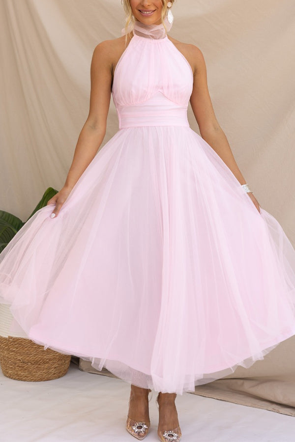 Valenzora | Halterneck Evening Dress Tulle Layers Elegant Formal Wear