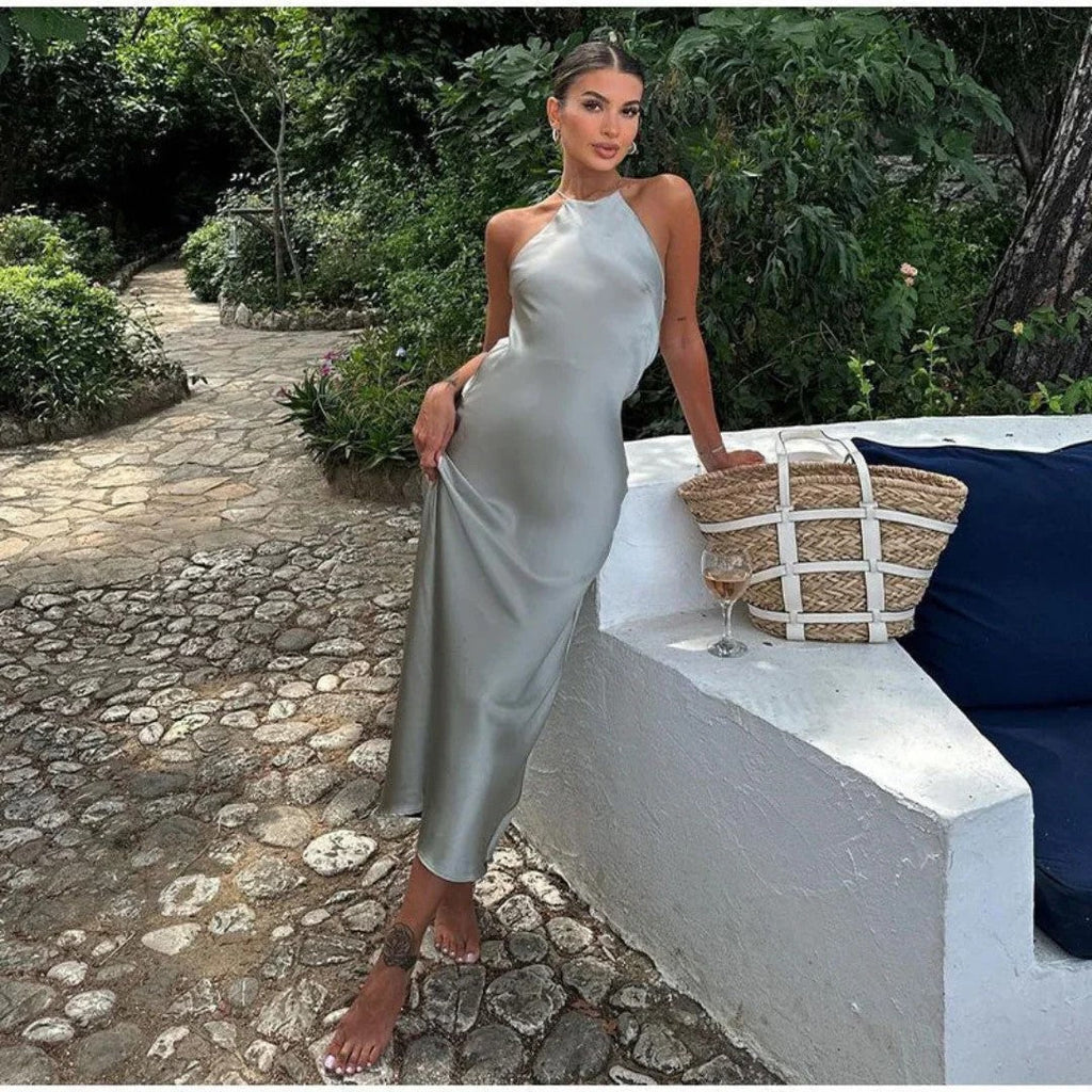 Valenzora | Elegantes Neckholder-Kleid für raffinierte Anmut bei Frauen