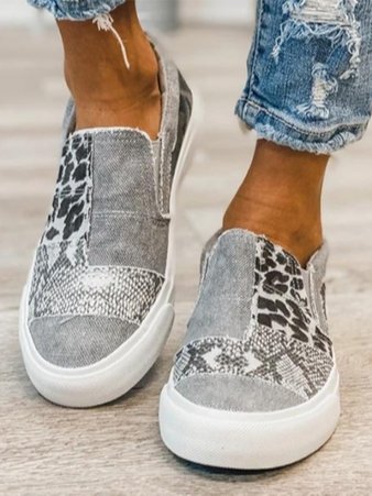 Valenzora | Trendy cabin shoes