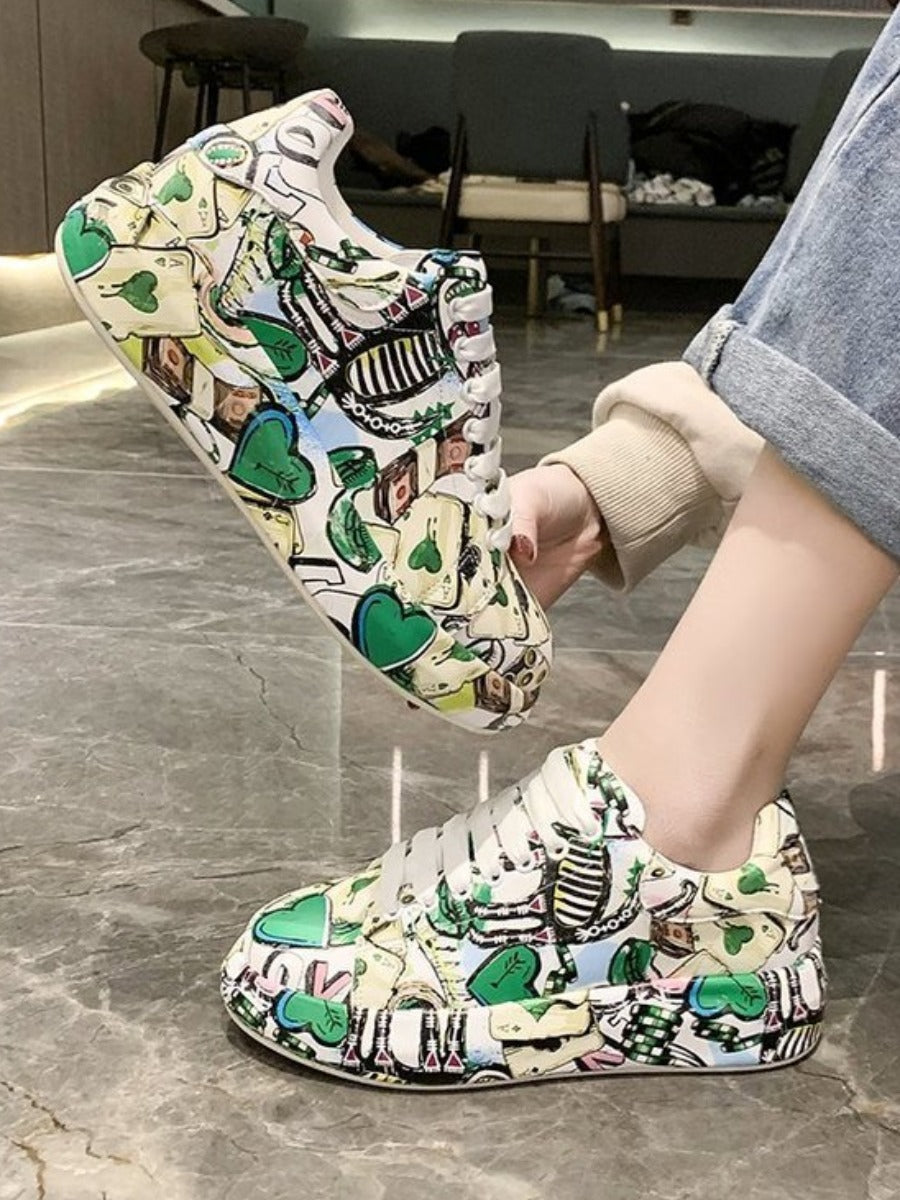 Valenzora | Lässige Sneaker im Graffiti-Stil für Damen